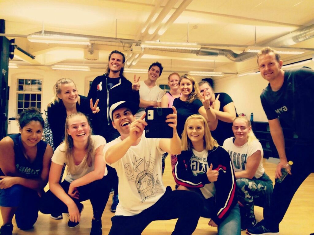 Gruppfoto på en grupp i Valdemarsvik